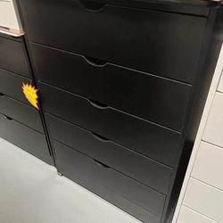 Five drawers dresser