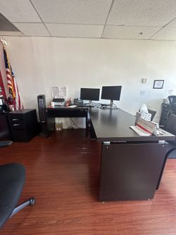 Office Desks