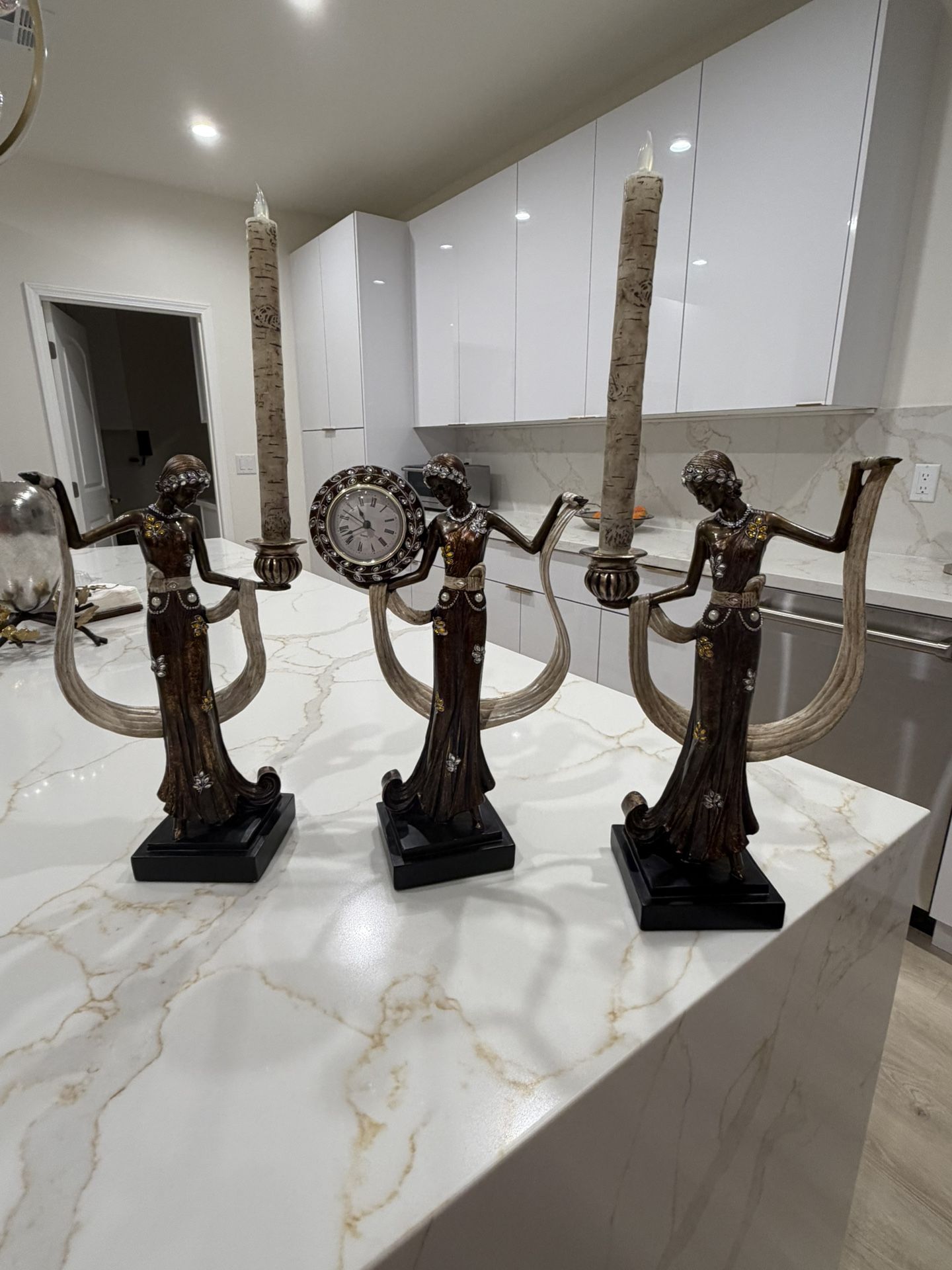 Sculptures with Candle