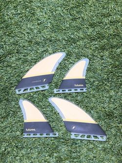 Futures Controller Honeycomb Quad Fin.