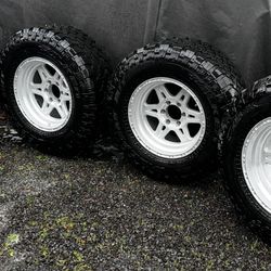 6 Lug Renegade Rims With Falken MT Tires 