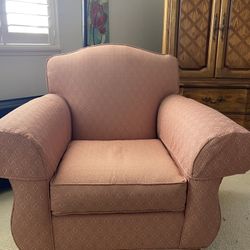 Dusty Rose Ethan Allen Chair