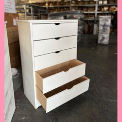 5 Drawer Dresser 