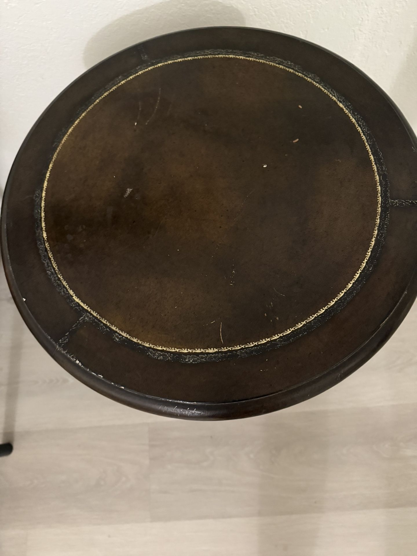 Brown Leather Top Metal Legs End/ Coffee Table