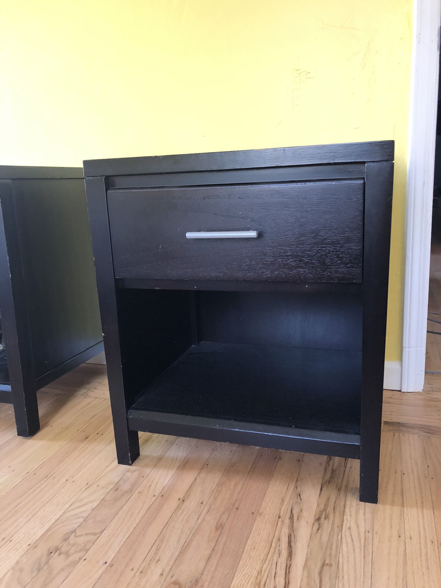Side tables/nightstands for sale!