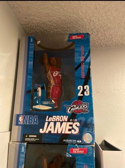 Lebron James figure
