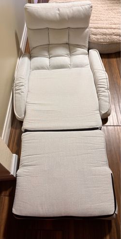 6 brand new chase loungers