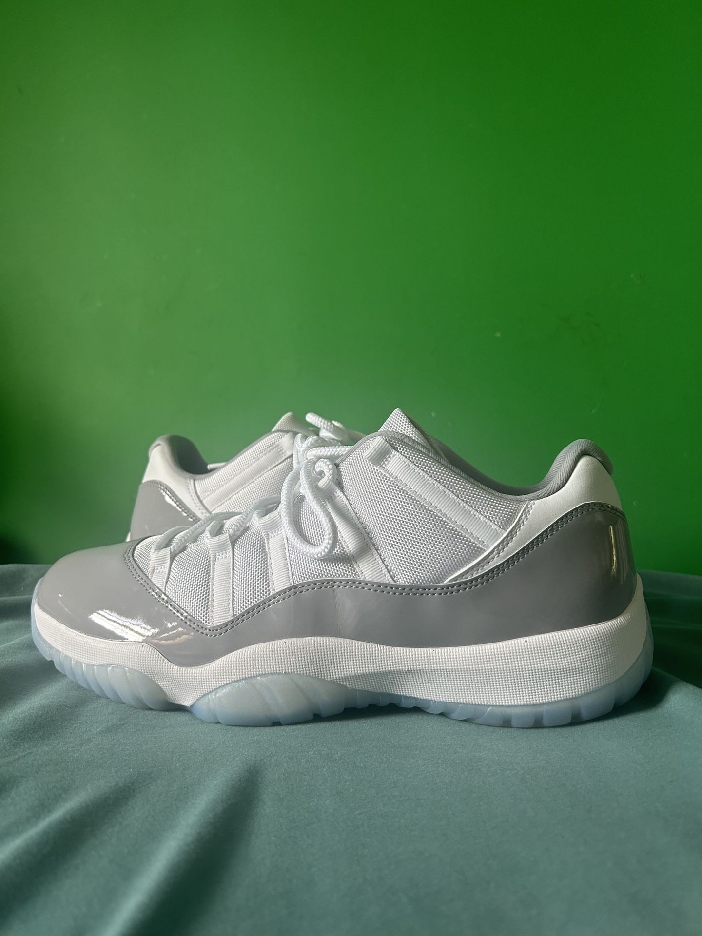 Nike Air Jordan 11 Low Cement Grey Size 13