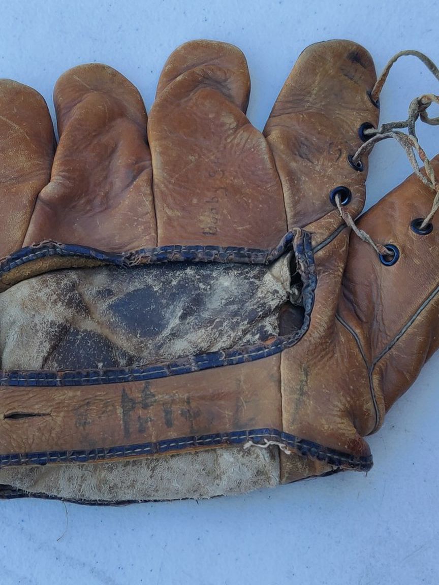 Vintage Baseball Glove Goldsmith Mace Brown