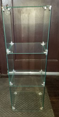 Display Glass Tower 3feet Tall , Wide I inch 1/2