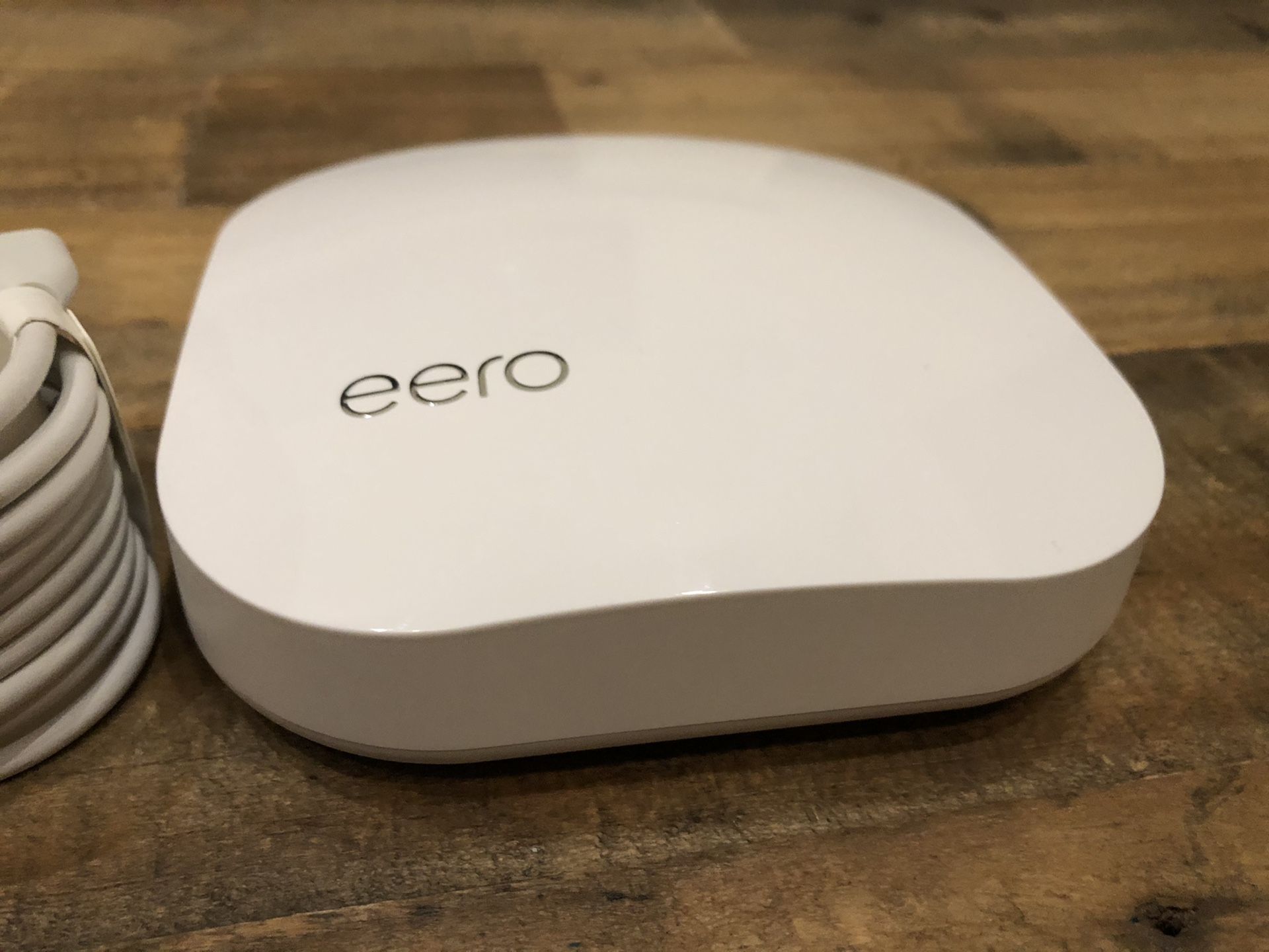 eero Pro B010001 2nd Generation AC Tri-Band Mesh WiFi Router - White ...