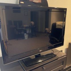 LG 32 in TV