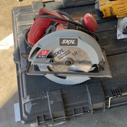 Skil Corded Saw 