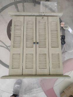 Wall Decor.Mirror $25 