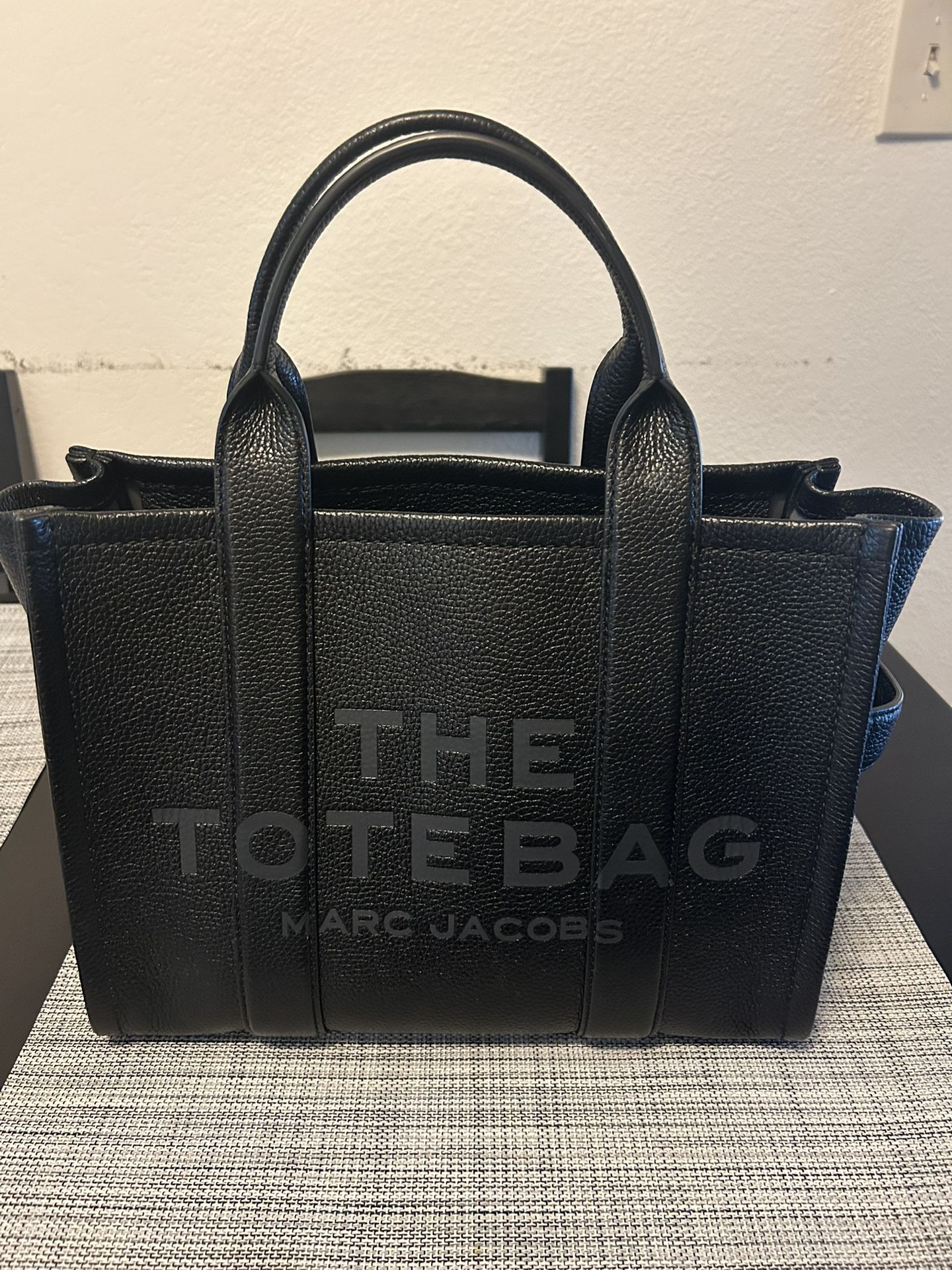 marc jacob’s leather large tote