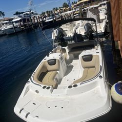 Hurricane Deck Boat 20 Foot