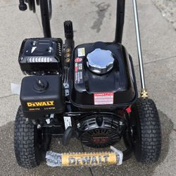 3600 Dewalt Power Washer Gas Motor Honda 