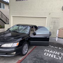 2000 Lexus ES 300
