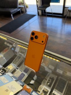iPhone 17 Pro Max 256gb Unlocked (EXCELLENT SHAPE)