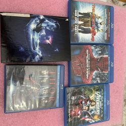 4 Blu-ray Movies And Set Avatar 3 DVD Discs