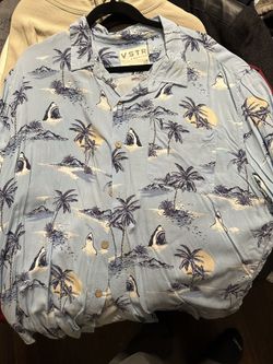 Men’s Collared Shirt.