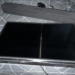 Vizio Flatscreen TV With SoundBar 