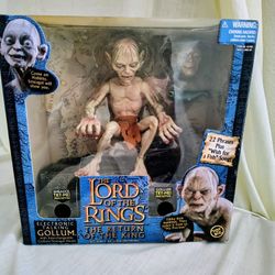 Lord of the Rings: The Return of the King.  Talking Gollum. Vintage Collectible 2003. Never Opened - In Original Box

