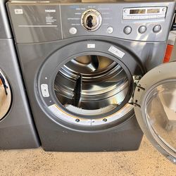 Electric LG Washer and Dryer