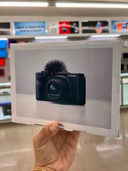Canon Powershot V1