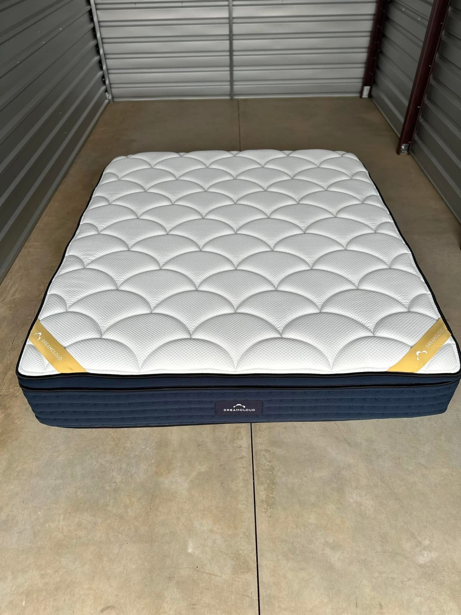 DreamCloud Premier Hybrid King Mattress