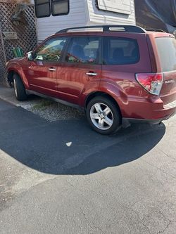 2009 Subaru Forester – Accident Damage – Runs & Drives – $1,500 OBO