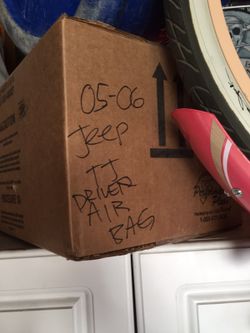 2005-2006 Jeep Wrangler TJ driver side airbag