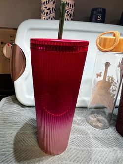 Starbucks Red Ribbed Cold Cup Tumbler with Straw
