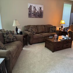 Ashley Furniture 3 Piece Living Room Set 