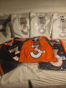 Russell Wilson Nike Broncos Jerseys Brand New Sealed from Fanatics