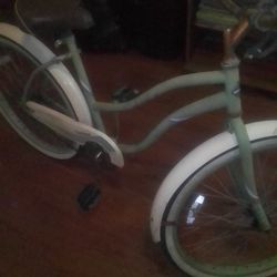 Huffy Cranbrook Cruiser 