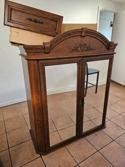 Real wood Armoire - solid 2 parts