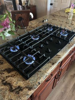Whirlpool 36” Gas Stovetop