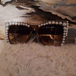 Women Fashion  Pearl Glasses 