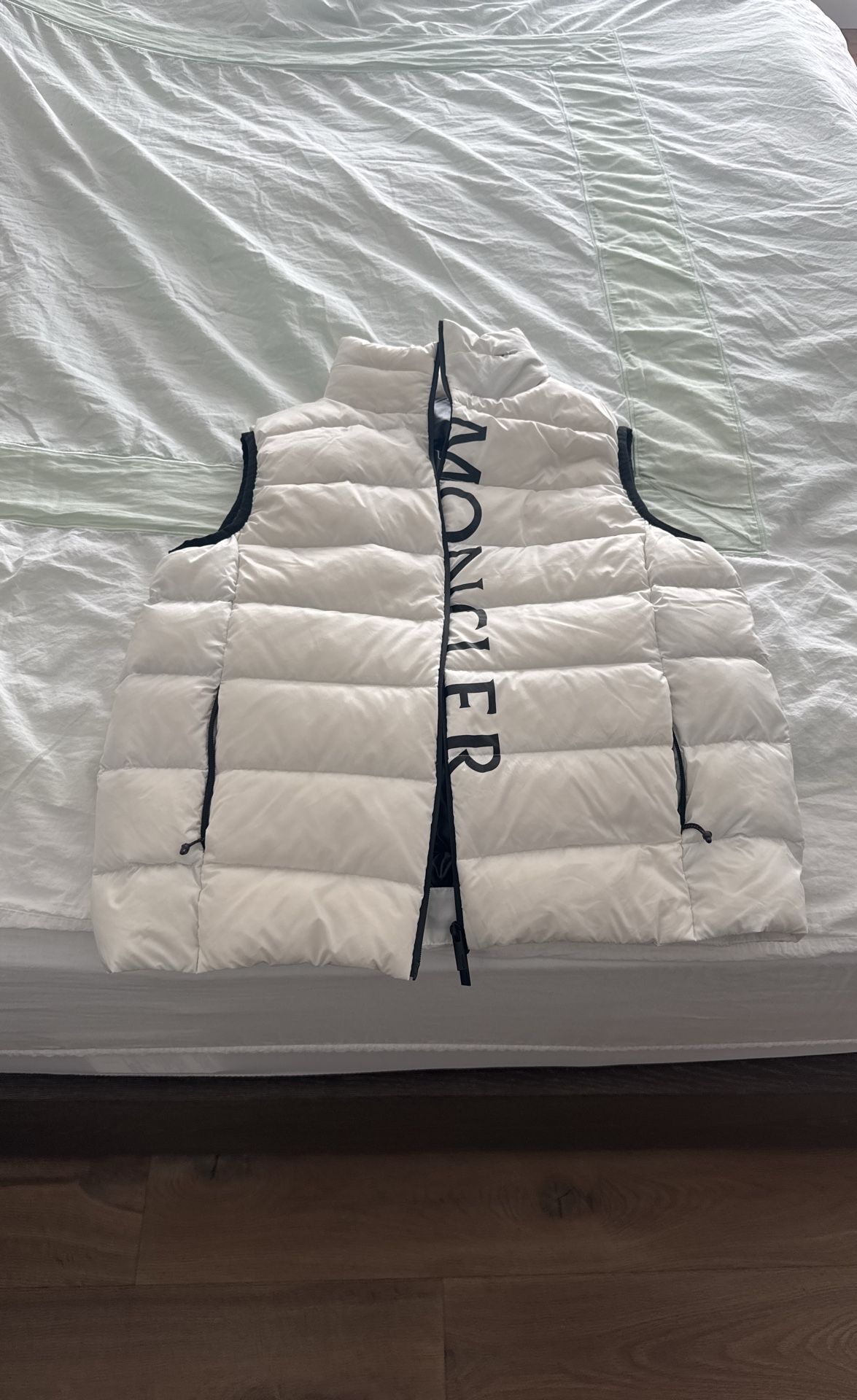 Moncler vest