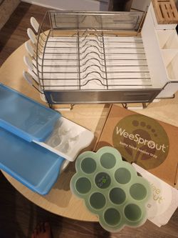 WeeSprout Baby Food Freezer Tray + 2 Ice trays + Drying rack