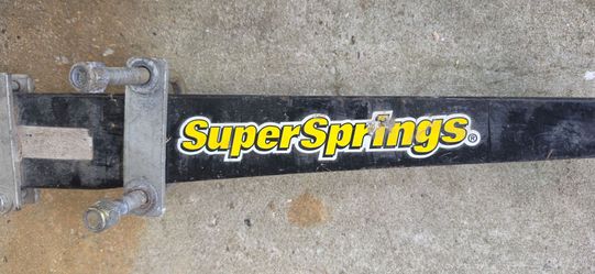 Chevy/GMC 1500 Heavy Duty Rear Helper Springs – SuperSprings