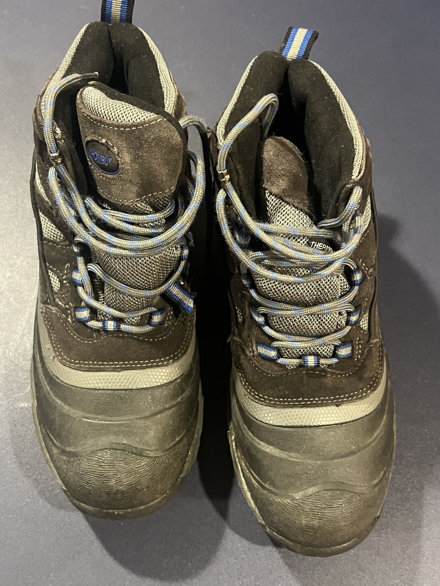 Khombu Women’s Snow Boots Size 8 Winter Leather Man Made Upper