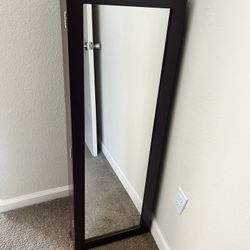 Jewelry Mirror 