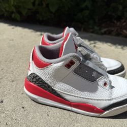 Jordan 3 Fire Red Kids