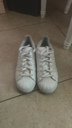 White adidas Superstar