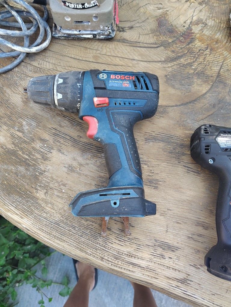 Bosch Lithium-Ion 18 Volt Drill