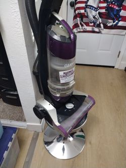 Cleanview Bissell tripod Action vacuum cleaner
