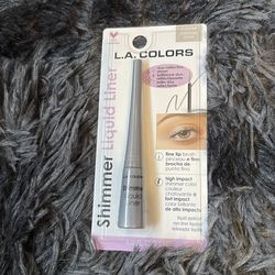 Shimmer liquid liner