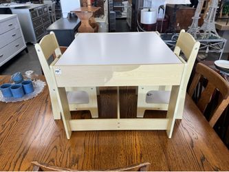 Kid’s Table Chairs Set With Storage